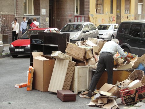 Lomtalanítás, szemétkupac